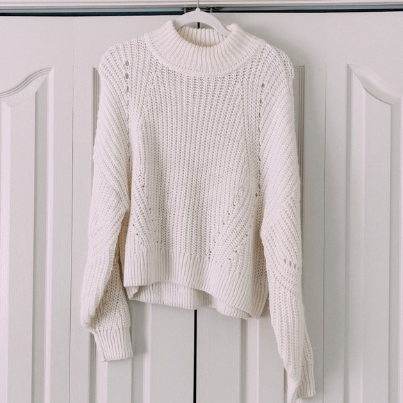 H&M Sweaters - H&M Knit Sweater